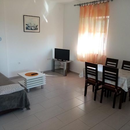 Apartmani Cesar Rtina Extérieur photo